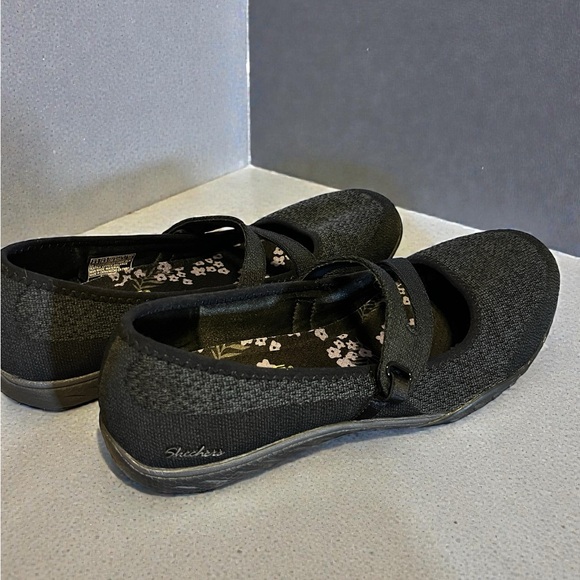 Skechers Women's Charcoal and Black Mary Jane Flats - Picture 3 of 6